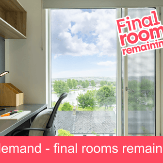 Premium En Suite - Image 1